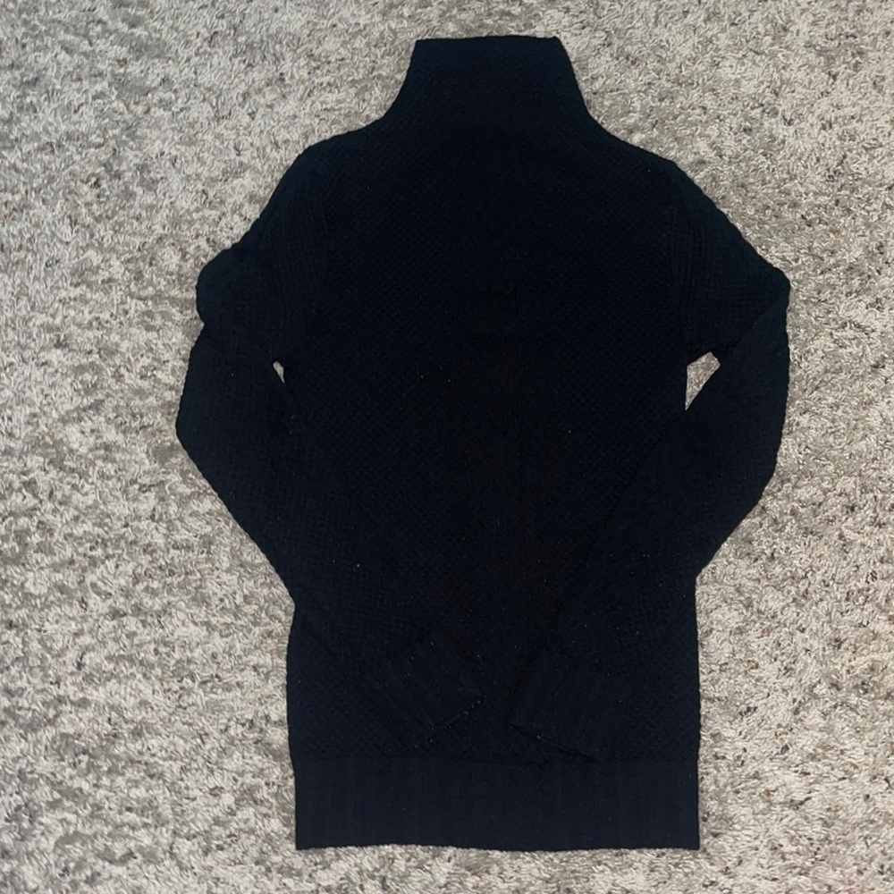 CLEO Apparel black top
